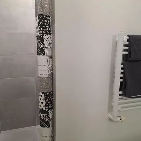 Διαμέρισμα Beliggende Hyggeligt Med 8 Sovepladser 130m2 Med Pejs *